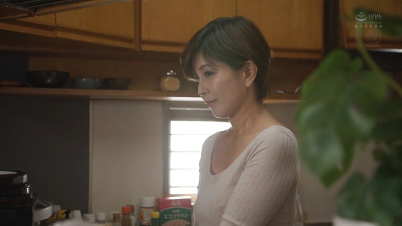키리오카 사츠키 [ROE-400] 아찔한 불륜, 욕망의 2주간 동거