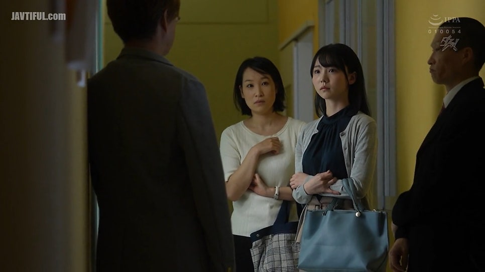 미노시마 메구리 [DASS-904] 아들 대신 당하는 처절한 능욕