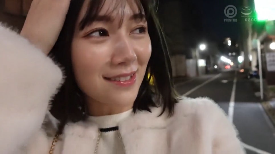 스즈모리 레무 [ABF-094] 아마추어와 밀착 숙박, 파격 유혹의 밤