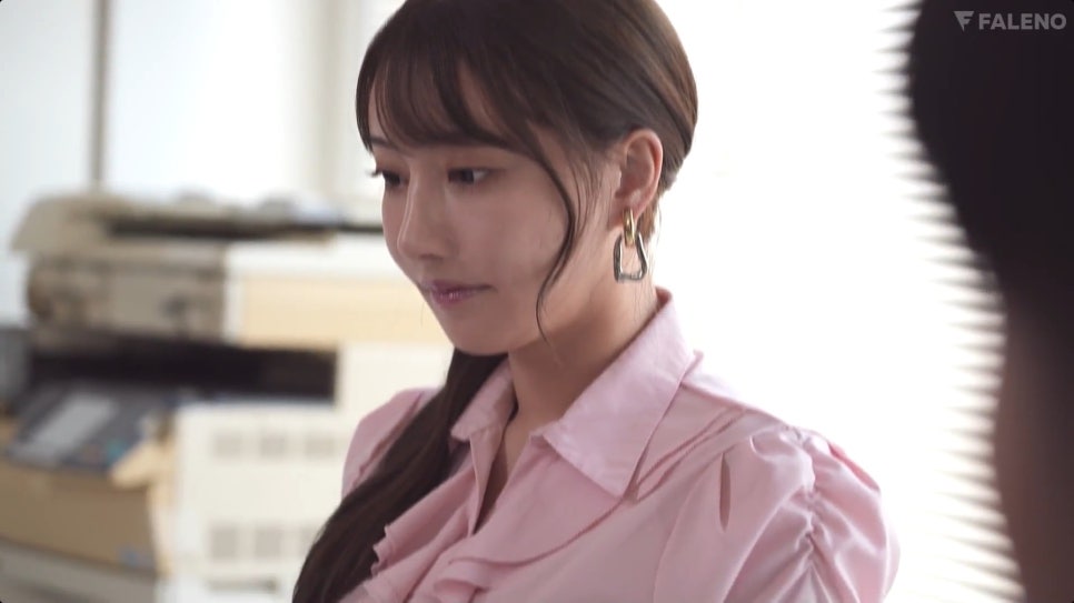 하치미츠 린 [FSDSS-732] 유부남 CEO의 완벽한 비밀 정부