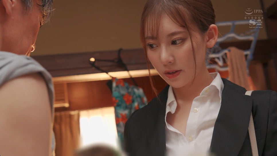 카에데 후아 [SSIS-980] 불운한 새 여교사의 충격적인 방문