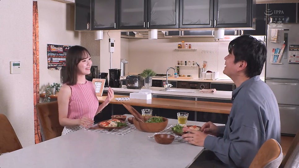 사카미치 미루 [SONE-136] 약혼녀의 충격적 과거, 은밀한 개인촬영 AV
