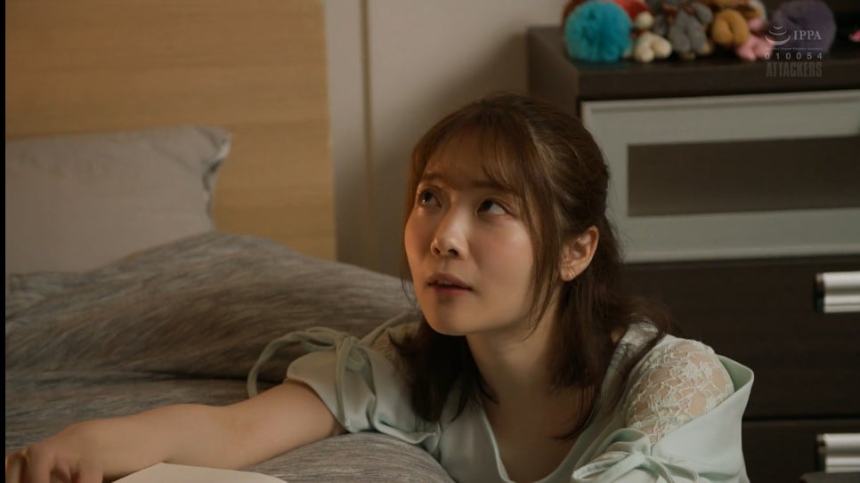 후타바 에마 [SAME-080] 금단의 유혹, 딸 친구를 탐하다