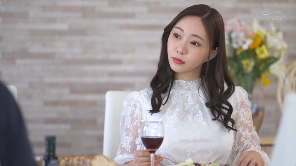 미하마 미키 [JUQ-665] 사장 부인의 파격적인 타락