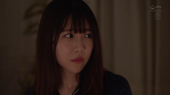 이치노 아오이 [JUQ-883] 숙부의 탐욕에 무너진 유부녀의 은밀한 절정