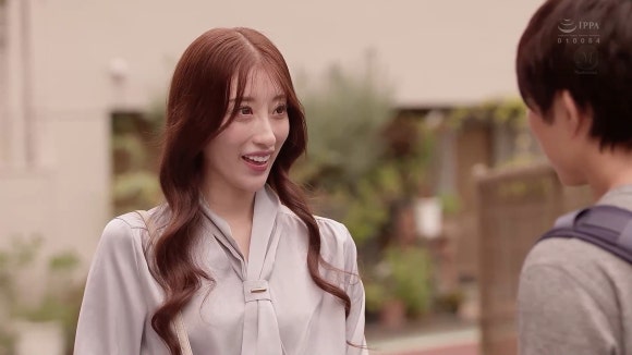 호시미야 이치카 [JUR-353] 자취방의 비밀스런 여벌 열쇠와 아찔한 유부녀의 유혹