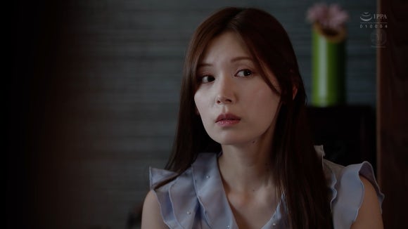 아카리 츠무기 [JUR-237] 조신한 약혼녀의 정체는 전설의 풍속녀? 아찔한 이중생활