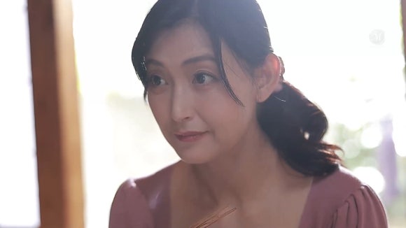 요시나가 토코 [ROE-326] 미약에 취해 타락한 이모의 금지된 10일